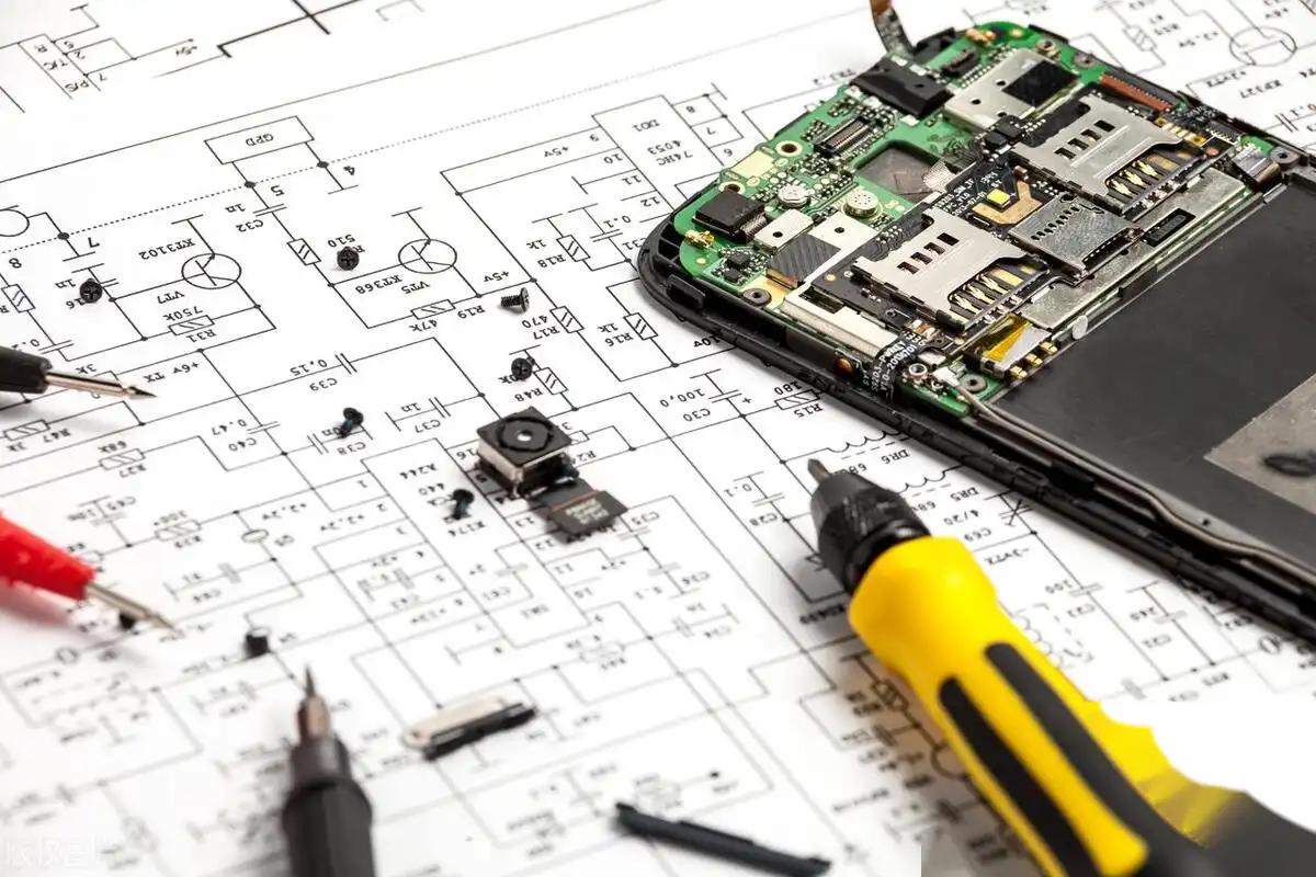 手机开不了机怎么办？教你几招轻松搞定