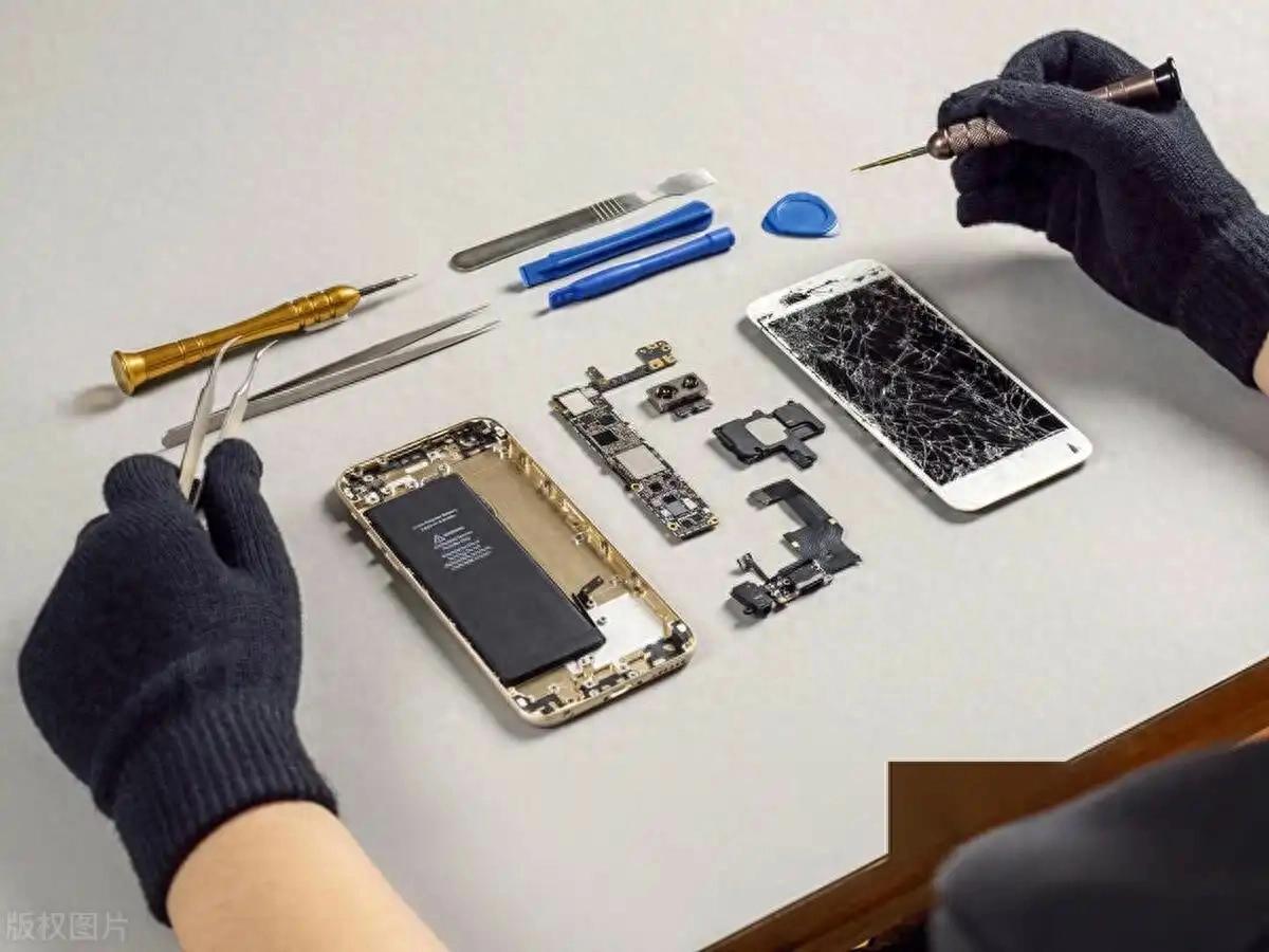 手机开不了机怎么办？教你几招轻松搞定